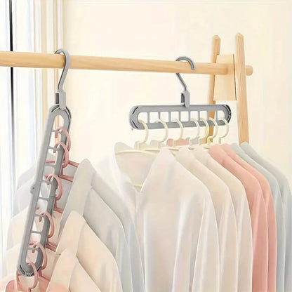 1 pcs Foldable Plastic Hanger